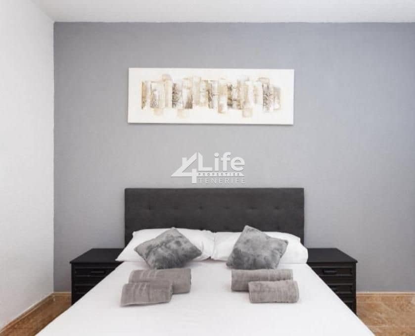 3 makuuhuone Huvila vuokrattavana paikassa Costa Adeje mukana 
autotalli - 3 500 € (Ref: 9352143)