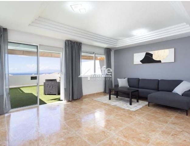 3 makuuhuone Huvila vuokrattavana paikassa Torviscas Centro y Alto, Adeje mukana 
autotalli - 3 500 € (Ref: 9352143)