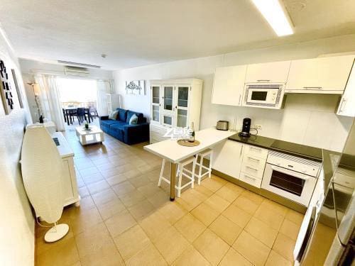 1 soverom Leilighet til salgs i Costa Adeje med svømmebasseng - € 340 000 (Ref: 9352984)