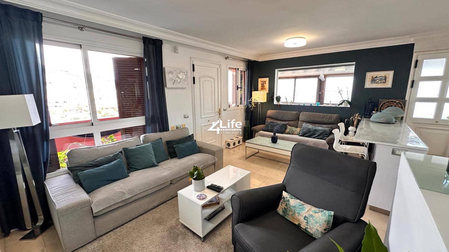 4 sovrum Villa till salu i Costa Adeje med pool garage - 630 000 € (Ref: 9354112)