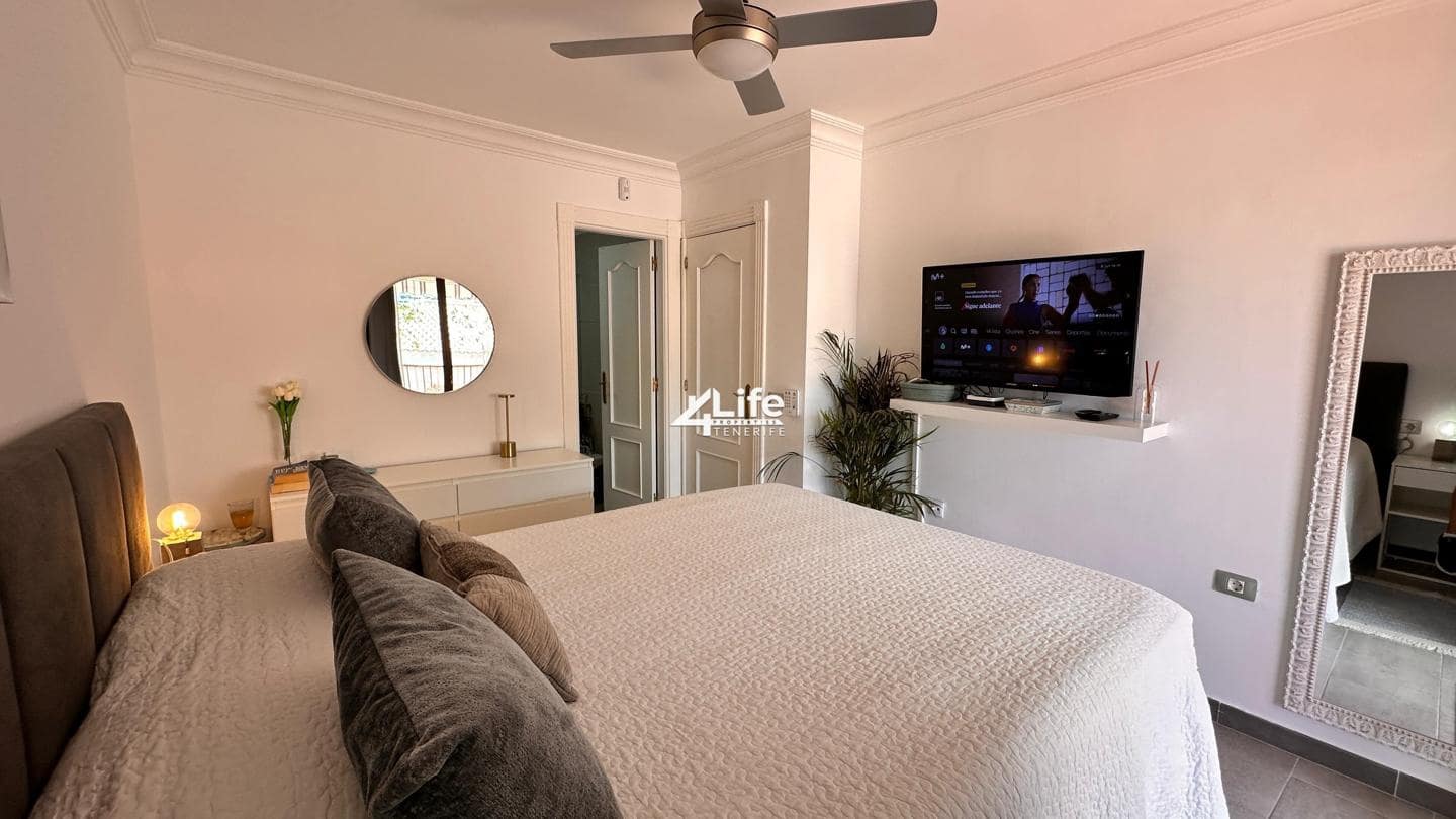 4 sovrum Villa till salu i Costa Adeje med pool garage - 630 000 € (Ref: 9354112)