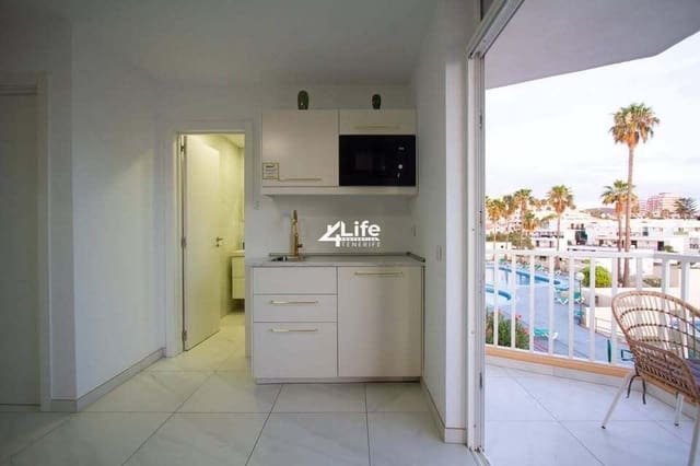 2 soveværelse Lejlighed til salg i Playa de las Americas, Arona med swimmingpool - € 395.000 (Ref: 9357632)