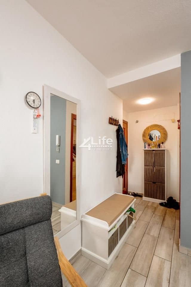 2 soverom Leilighet til salgs i Adeje med garasje - € 254 900 (Ref: 9357753)