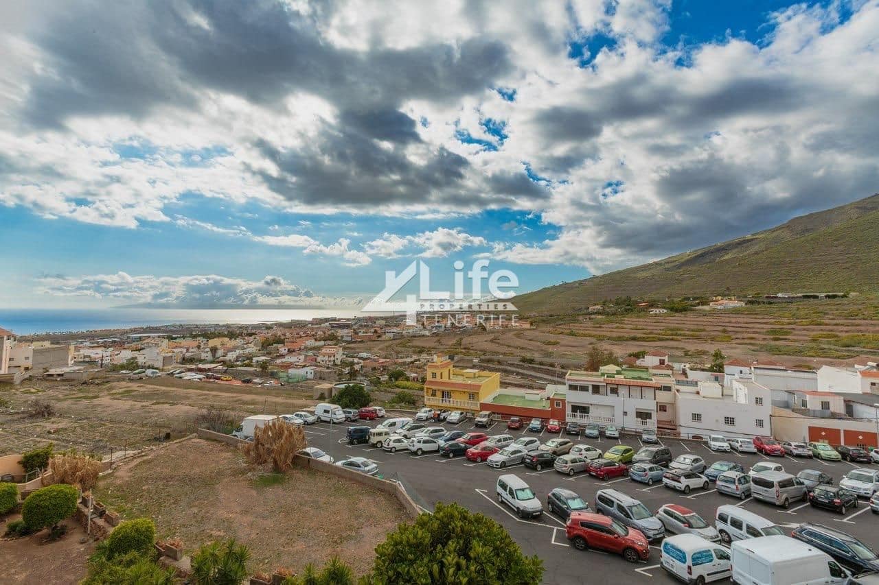 2 soverom Leilighet til salgs i Adeje med garasje - € 254 900 (Ref: 9357753)