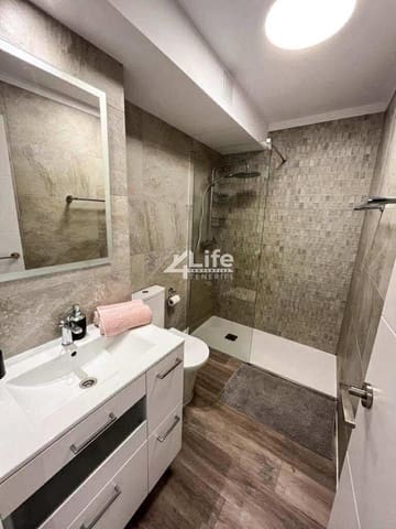 1 soveværelse Lejlighed til salg i Playa de las Américas, Adeje med swimmingpool garage - € 310.000 (Ref: 9376487)