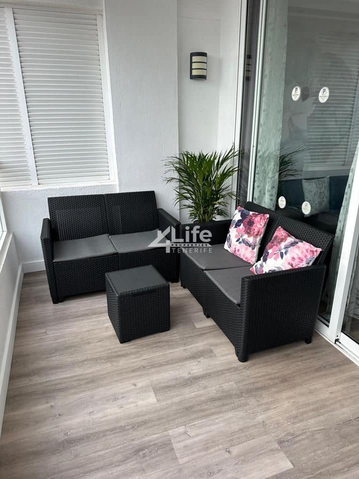 1 soveværelse Lejlighed til salg i Costa Adeje med swimmingpool garage - € 310.000 (Ref: 9376487)