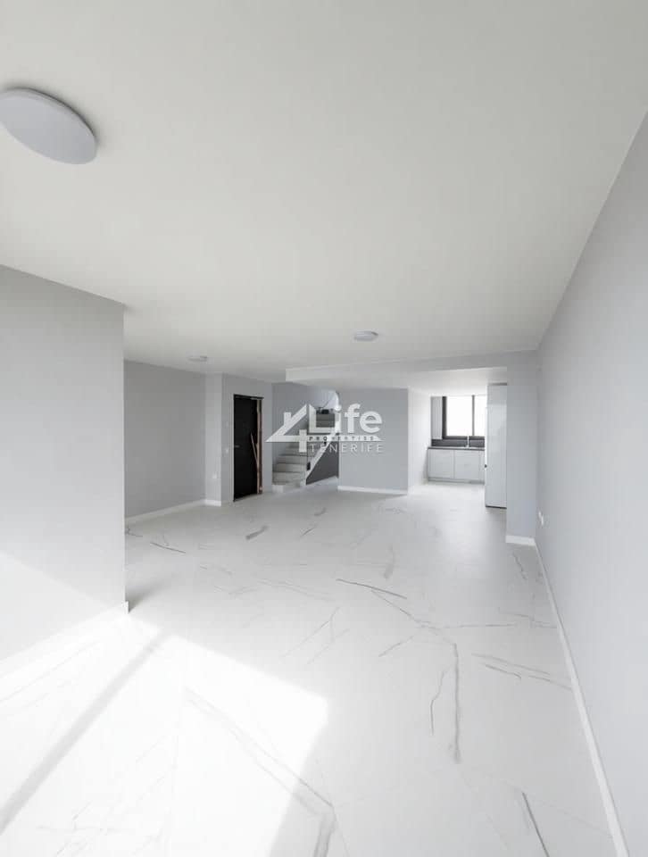 3 soveværelse Villa til salg i La Escalona med garage - € 390.000 (Ref: 9410143)