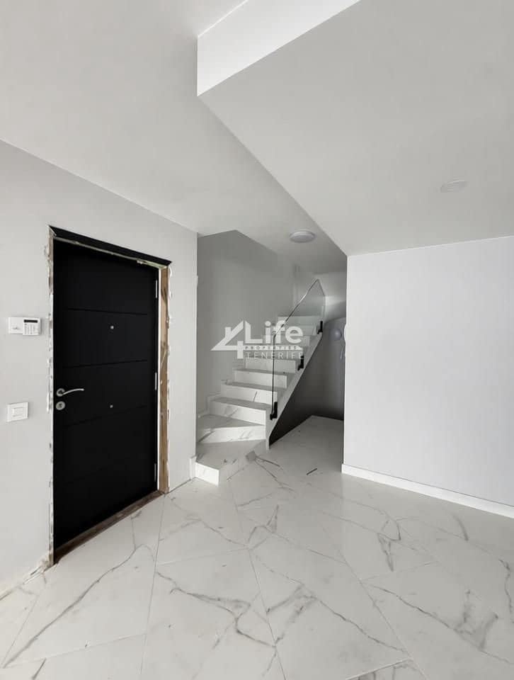 3 soveværelse Villa til salg i La Escalona med garage - € 390.000 (Ref: 9410143)