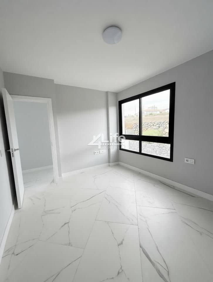 3 soveværelse Villa til salg i La Escalona med garage - € 390.000 (Ref: 9410143)