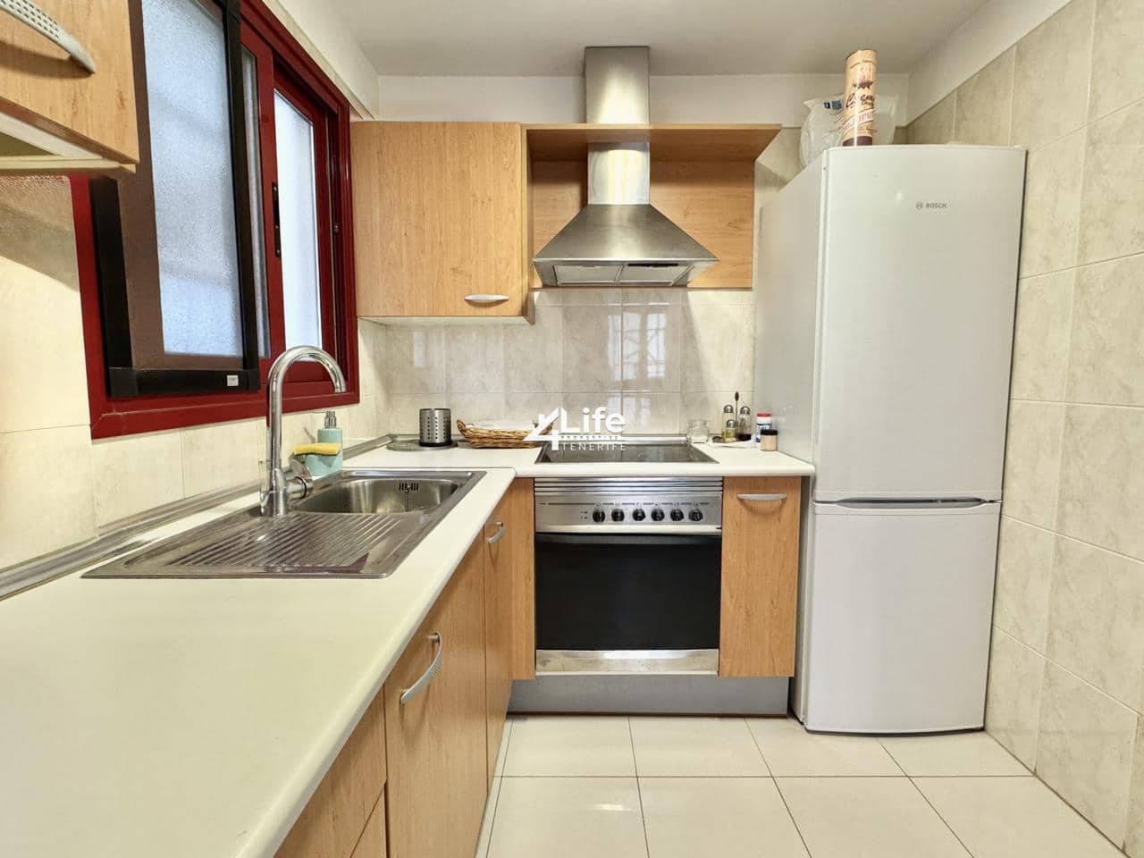 2 makuuhuone Asunto myytävänä paikassa Palm-Mar mukana uima-altaan 
autotalli - 359 000 € (Ref: 9421504)