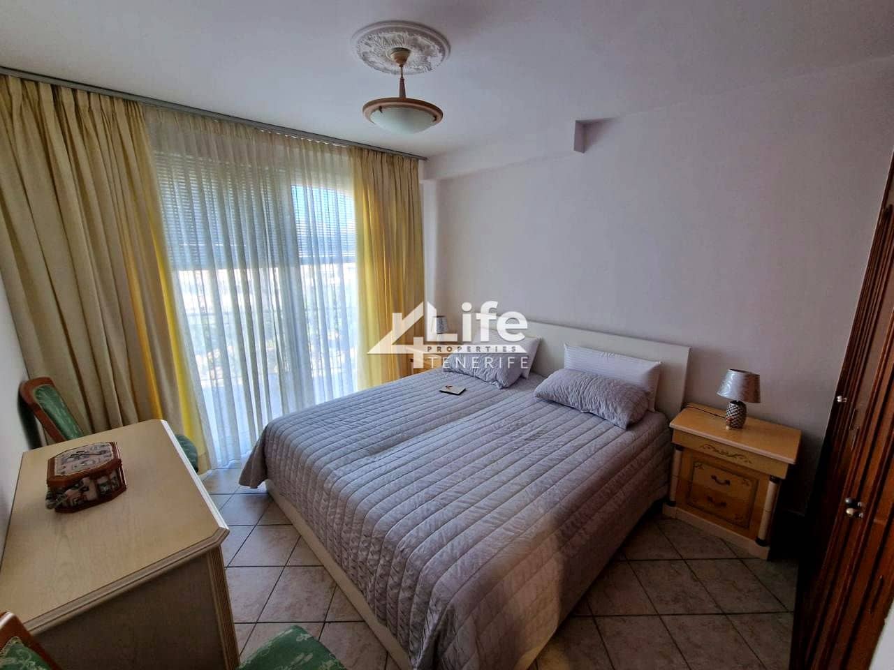 1 soverom Leilighet til salgs i Los Cristianos med garasje - € 310 000 (Ref: 9508267)