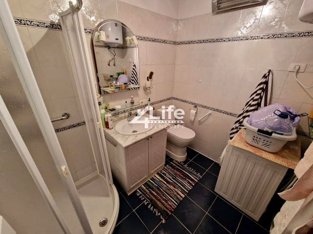 1 soverom Leilighet til salgs i Los Cristianos, Arona med garasje - € 310 000 (Ref: 9508267)