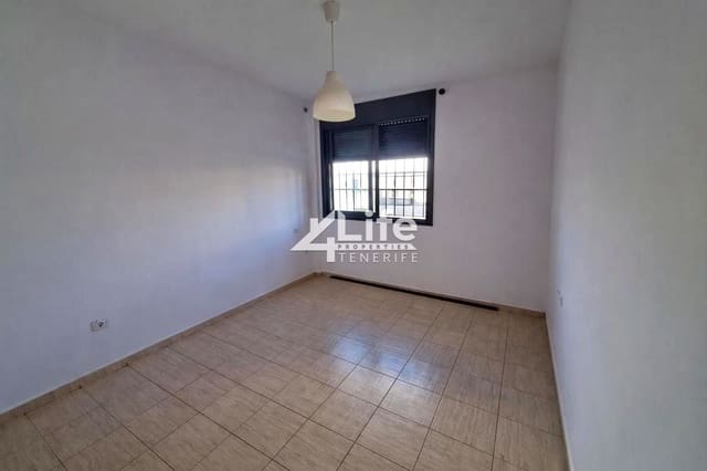3 slaapkamer Flat te koop in Casco Urbano, Adeje met garage - € 278.000 (Ref: 9512010)