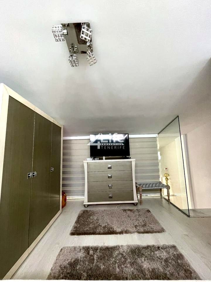 2 makuuhuone Asunto myytävänä paikassa Costa Adeje - 299 000 € (Ref: 9522862)