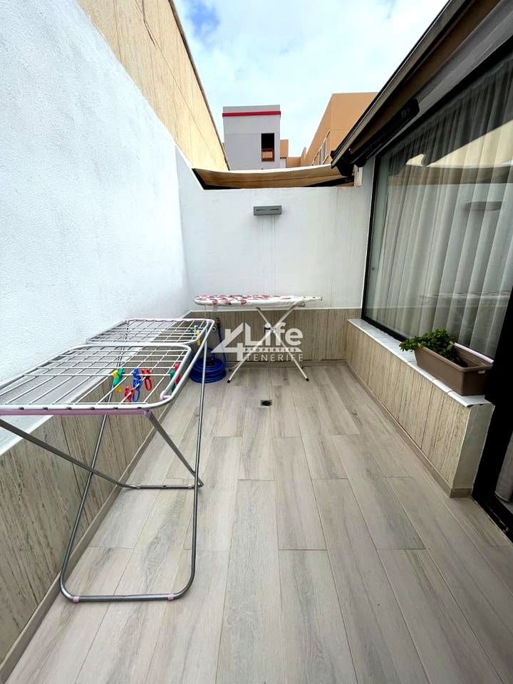 2 makuuhuone Asunto myytävänä paikassa Costa Adeje - 299 000 € (Ref: 9522862)