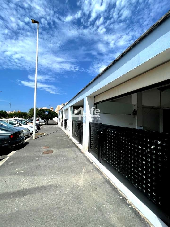 2 makuuhuone Asunto myytävänä paikassa Costa Adeje - 299 000 € (Ref: 9522862)