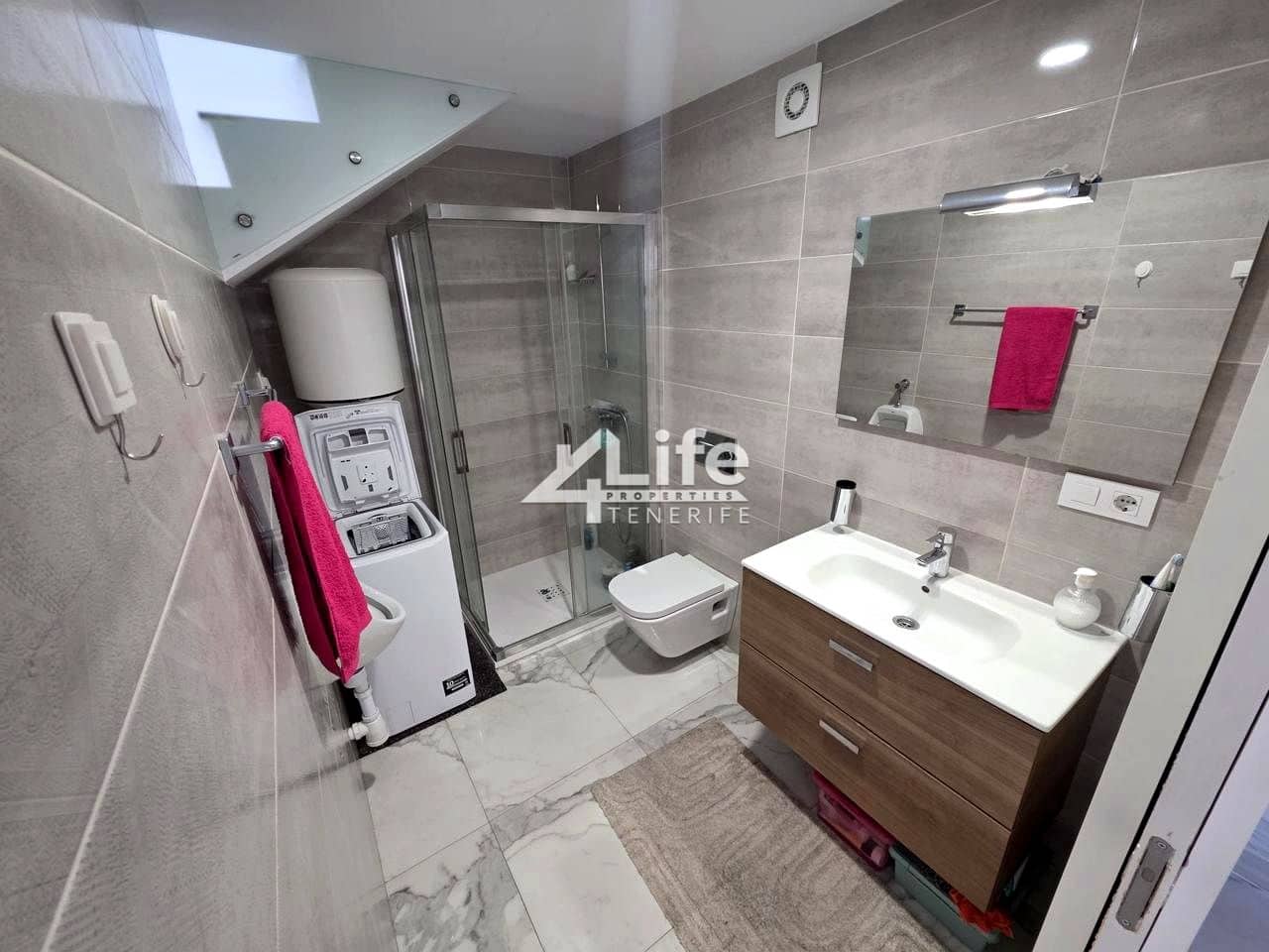 2 makuuhuone Asunto myytävänä paikassa Costa Adeje - 299 000 € (Ref: 9522862)