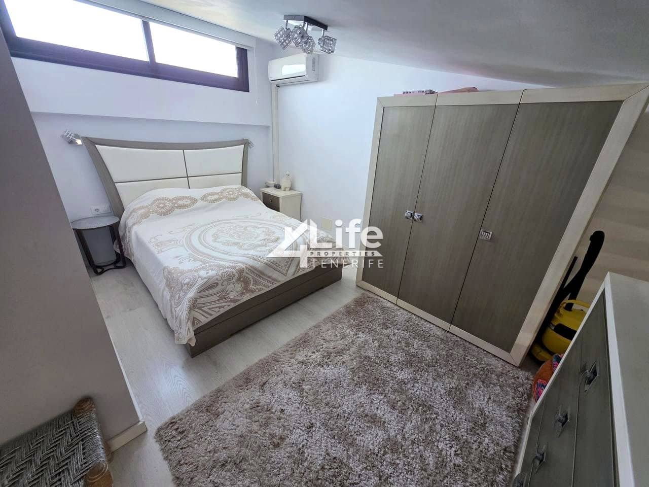 2 makuuhuone Asunto myytävänä paikassa Costa Adeje - 299 000 € (Ref: 9522862)