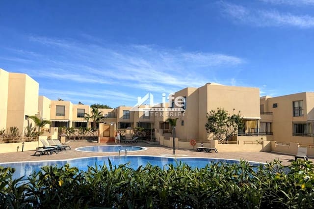 3 makuuhuone Huvila myytävänä paikassa Granadilla de Abona mukana uima-altaan 
autotalli - 599 000 € (Ref: 9547415)