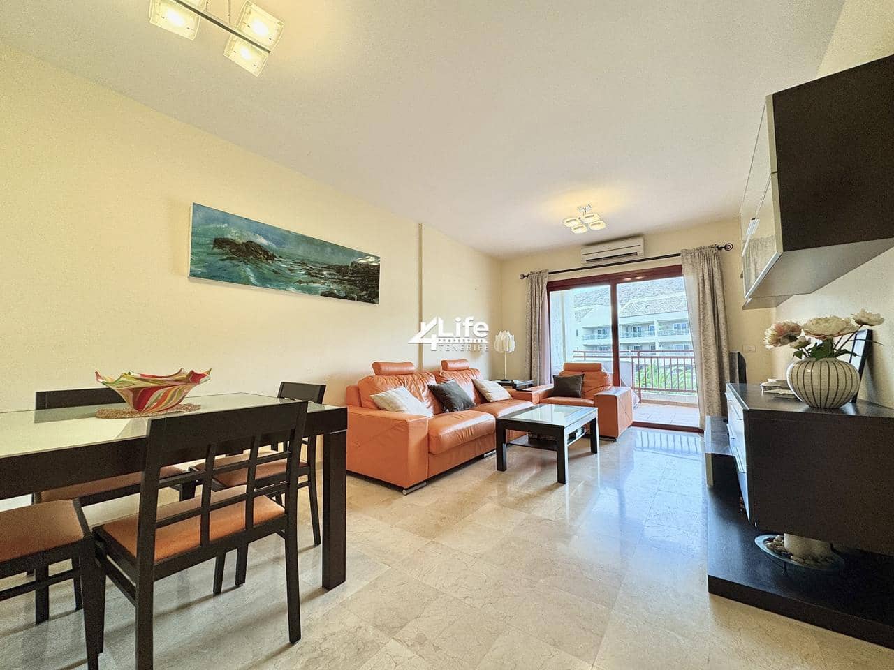 2 bedroom Flat for sale in Palm-Mar with pool garage - € 340,000 (Ref: 9697764)