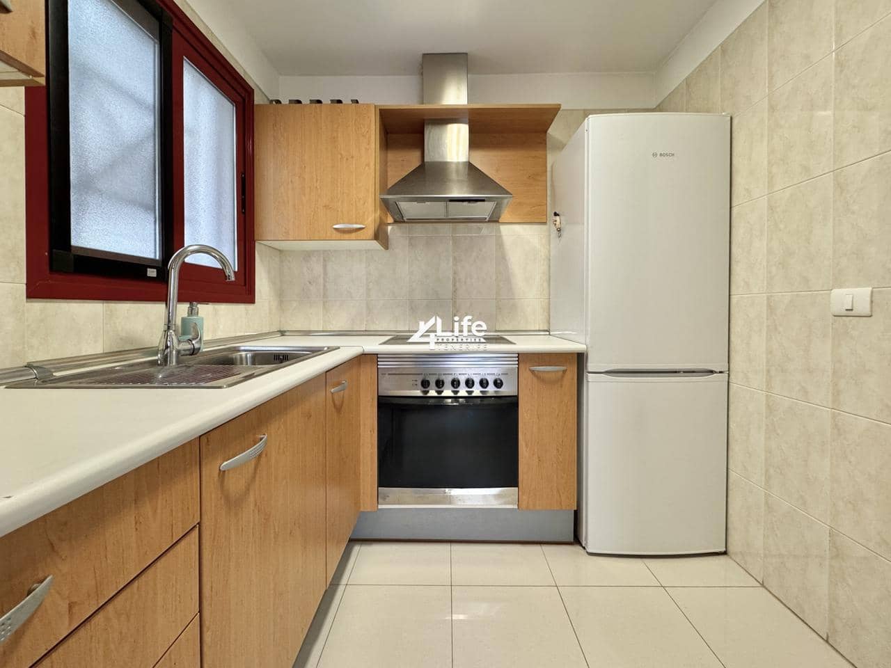 2 bedroom Flat for sale in Palm-Mar with pool garage - € 340,000 (Ref: 9697764)