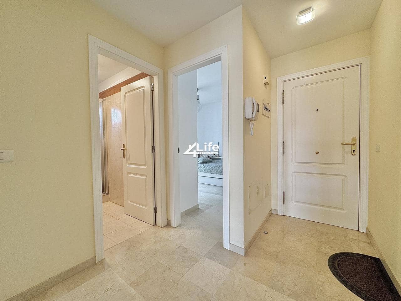 2 bedroom Flat for sale in Palm-Mar with pool garage - € 340,000 (Ref: 9697764)