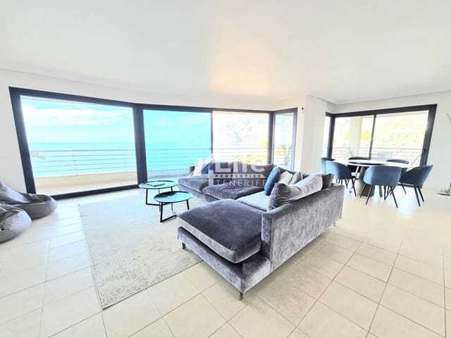 Piso de 3 habitaciones en Puerto Santiago, Santiago del Teide en venta - 1.700.000 € (Ref: 9705891)