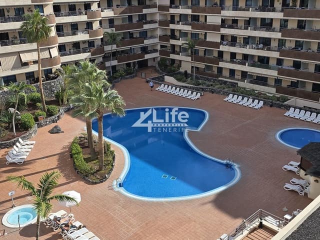 Piso de 3 habitaciones en Puerto Santiago, Santiago del Teide en venta - 1.700.000 € (Ref: 9705891)