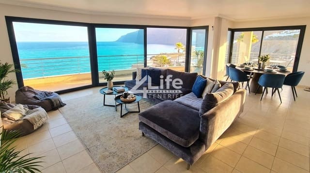 Piso de 3 habitaciones en Puerto Santiago, Santiago del Teide en venta - 1.700.000 € (Ref: 9705891)