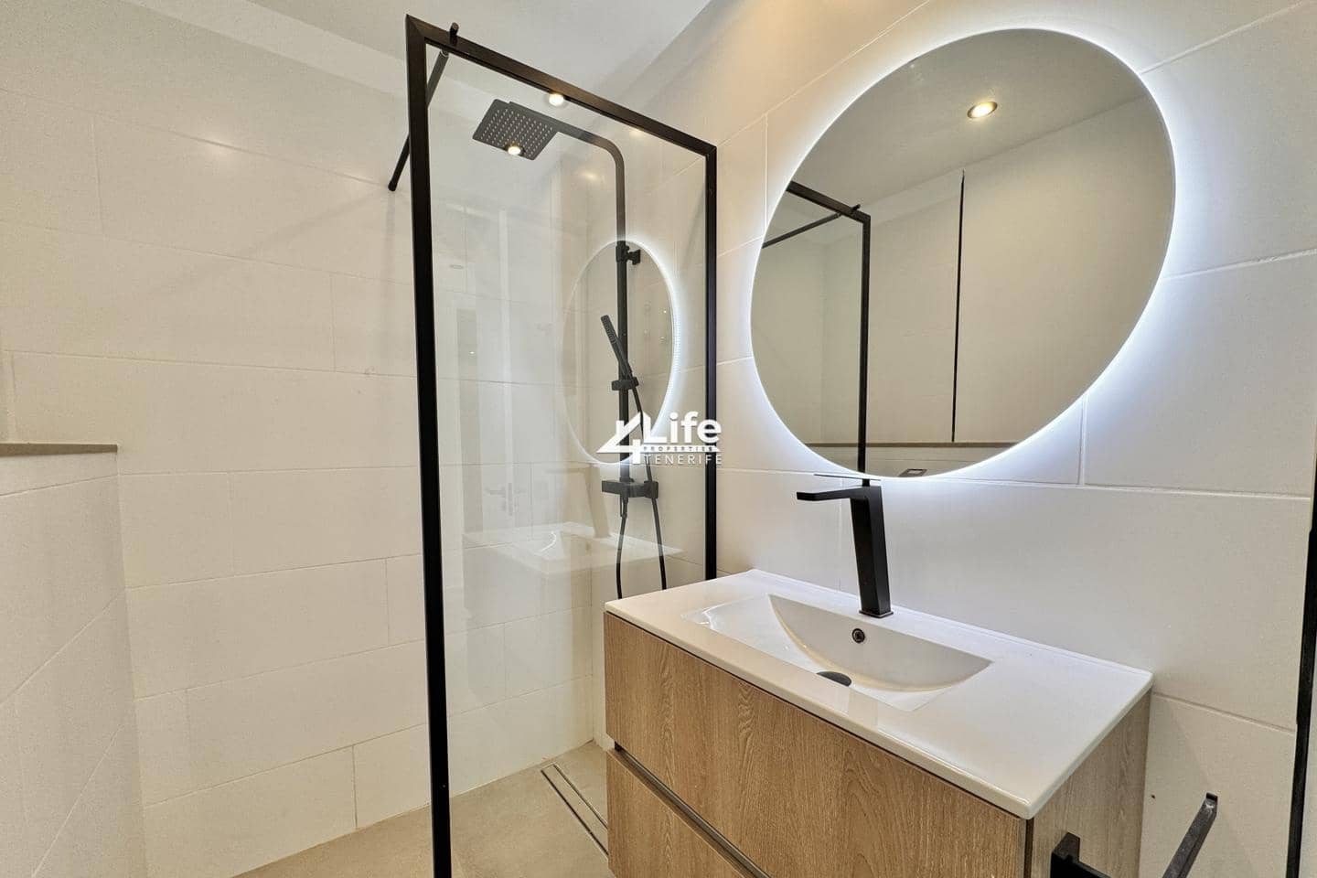3 sypialnia Mieszkanie na sprzedaż w Costa del Silencio z basenem garażem - 660 000 € (Ref: 9723831)
