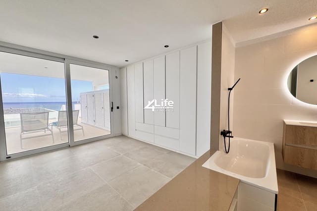 3 camera da letto Appartamento in vendita in Costa del Silencio, Arona con piscina garage - 660.000 € (Rif: 9723831)