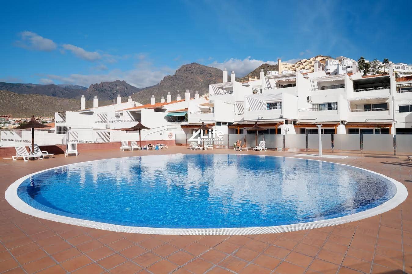 2 slaapkamer Flat te koop in Torviscas met zwembad - € 337.000 (Ref: 9787564)