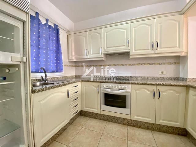 1 bedroom Flat for sale in Los Cristianos, Arona with pool - € 240,000 (Ref: 9803751)