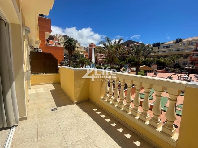 1 bedroom Flat for sale in Los Cristianos, Arona with pool - € 240,000 (Ref: 9803751)