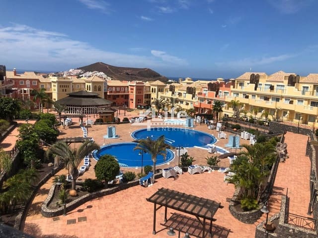 1 bedroom Flat for sale in Los Cristianos, Arona with pool - € 240,000 (Ref: 9803751)