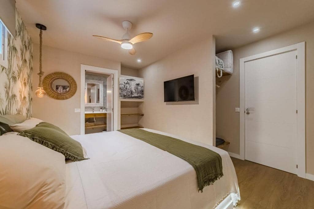 5 quarto Moradia para venda em Chayofa com piscina garagem - 1 470 000 € (Ref: 9805559)