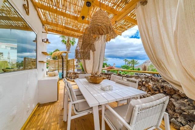 5 quarto Moradia para venda em Chayofa, Arona com piscina garagem - 1 470 000 € (Ref: 9805559)