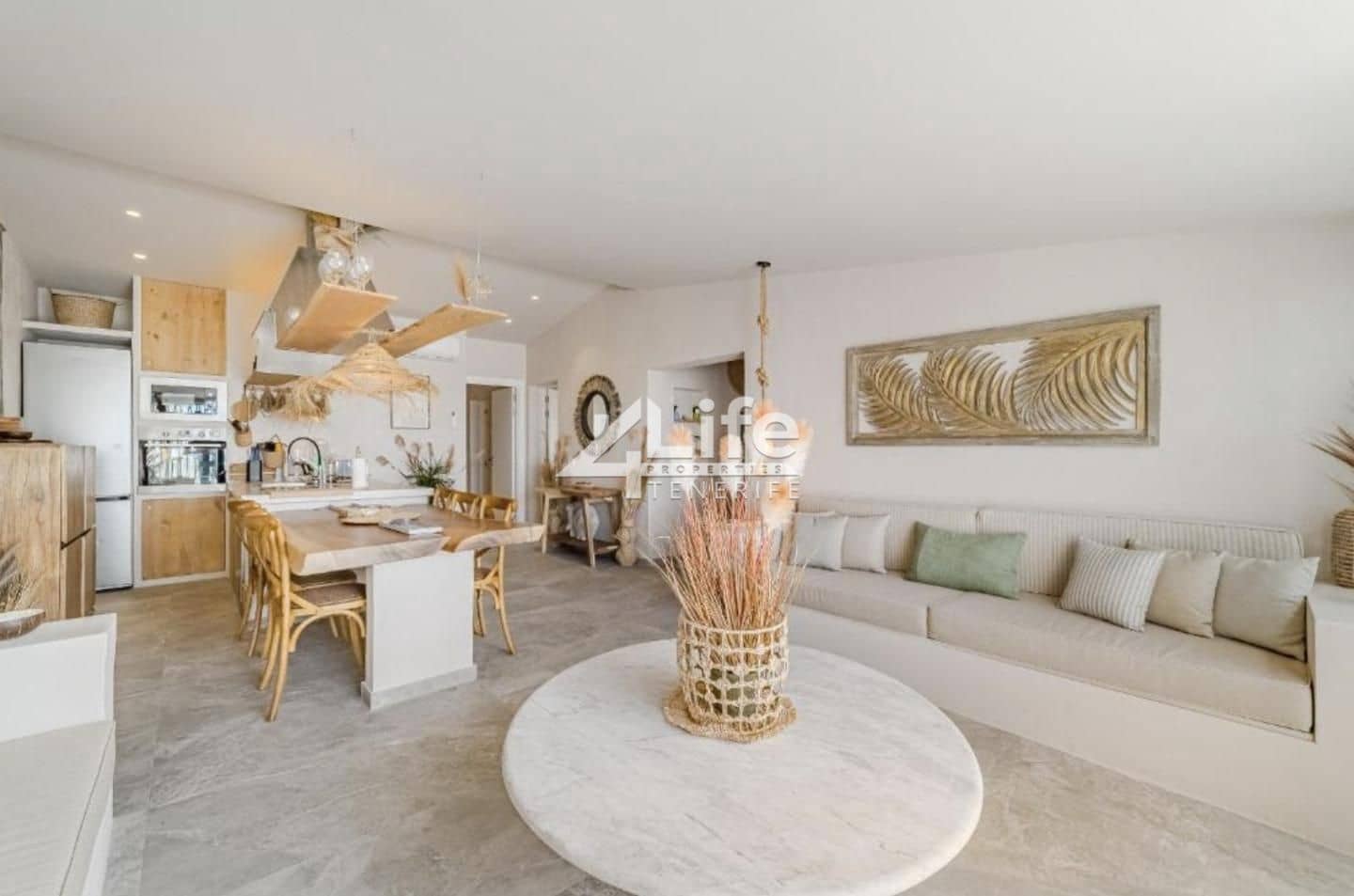 5 bedroom Villa for sale in Chayofa with pool garage - € 1,470,000 (Ref: 9805559)