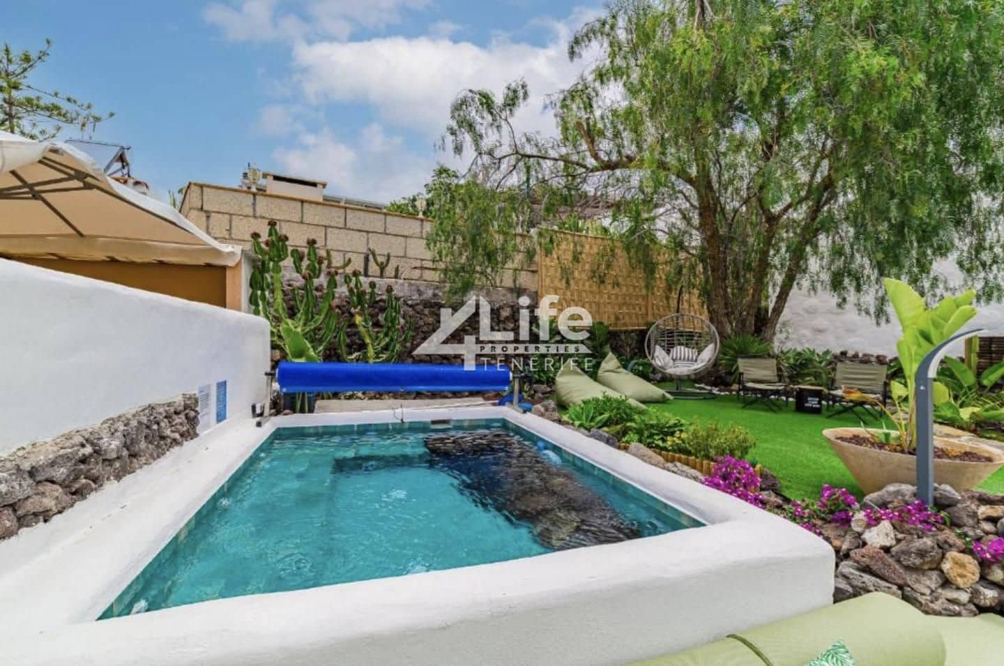 5 bedroom Villa for sale in Chayofa with pool garage - € 1,470,000 (Ref: 9805559)