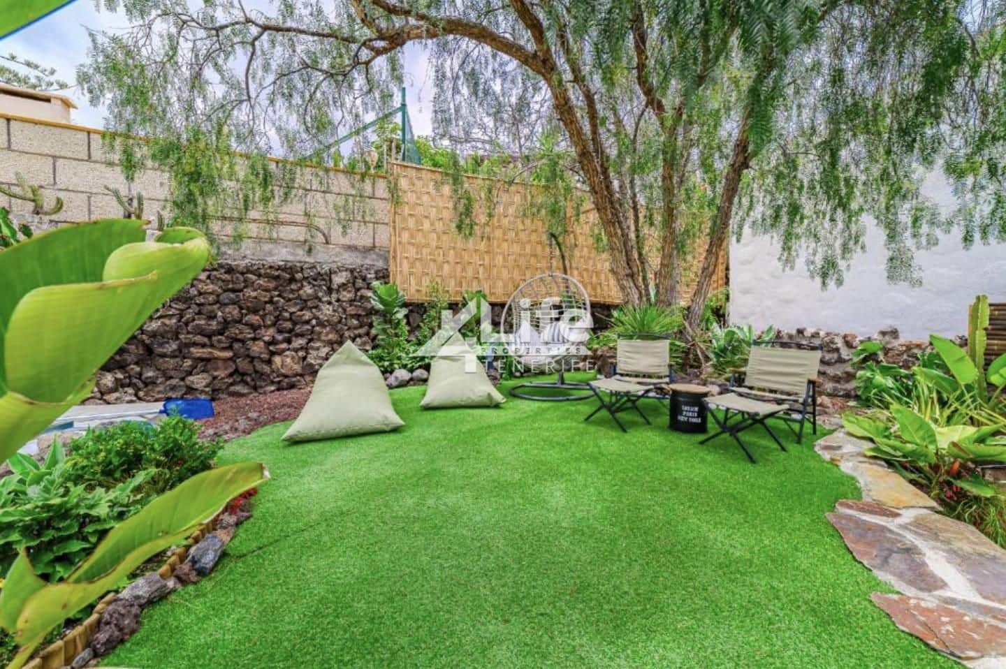 5 bedroom Villa for sale in Chayofa with pool garage - € 1,470,000 (Ref: 9805559)
