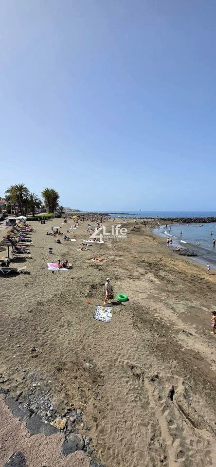2 bedroom Flat for sale in San Eugenio - € 280,000 (Ref: 9805560)