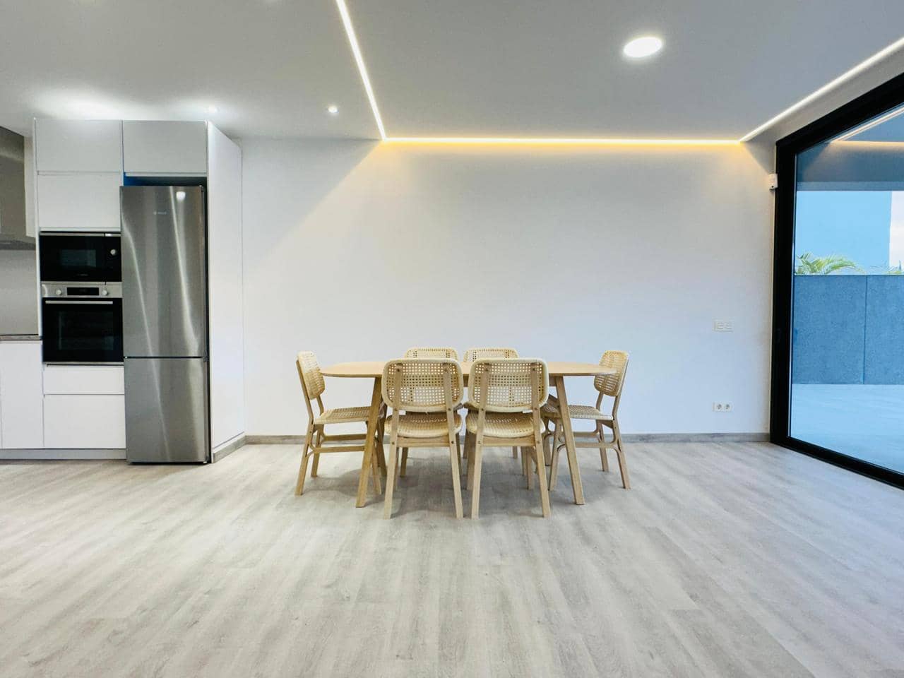 3 slaapkamer Villa te koop in Costa Adeje met zwembad garage - € 1.800.000 (Ref: 9805673)