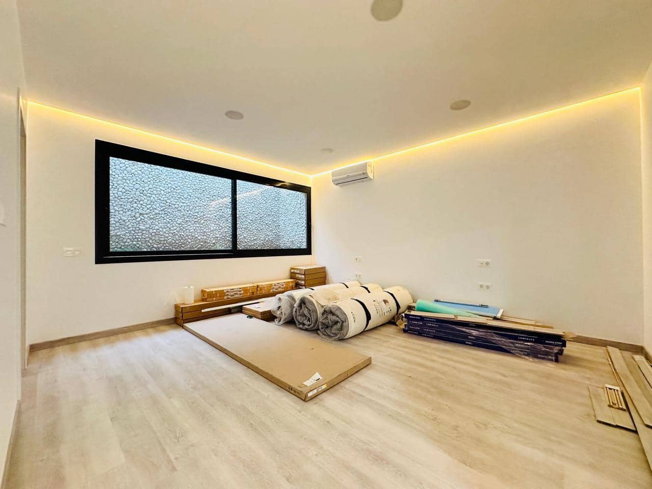 3 slaapkamer Villa te koop in Costa Adeje met zwembad garage - € 1.800.000 (Ref: 9805673)