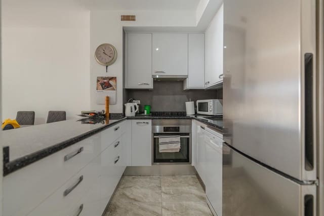 2 sypialnia Mieszkanie na sprzedaż w Roque del Conde, Adeje z basenem garażem - 330 000 € (Ref: 9807145)