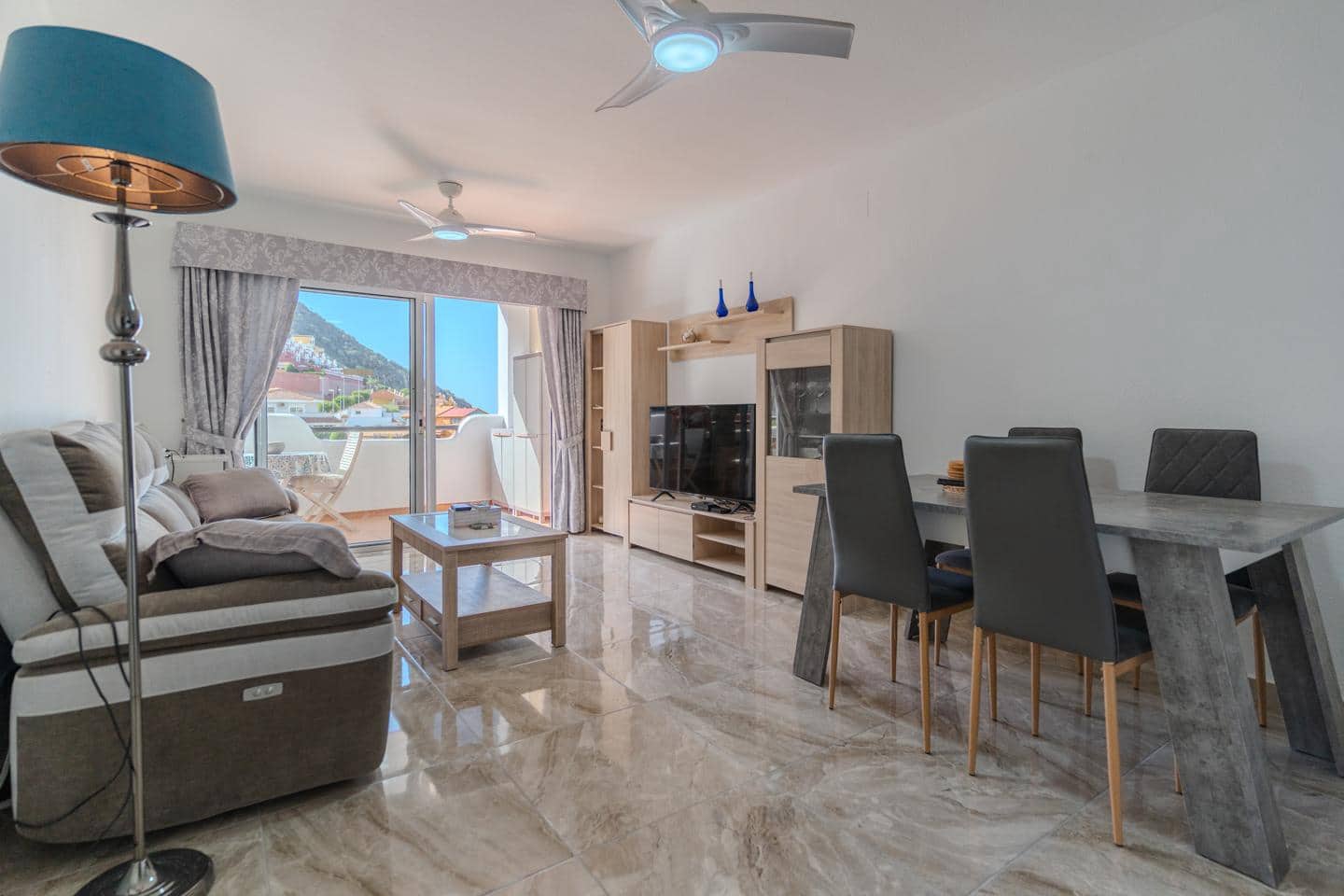 2 sypialnia Mieszkanie na sprzedaż w Roque del Conde z basenem garażem - 330 000 € (Ref: 9807145)