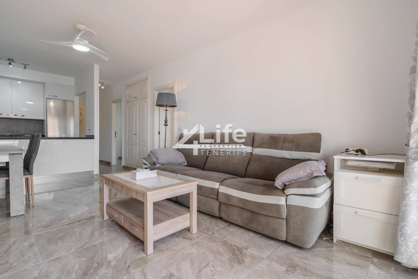 2 bedroom Flat for sale in Roque del Conde with pool garage - € 330,000 (Ref: 9807145)