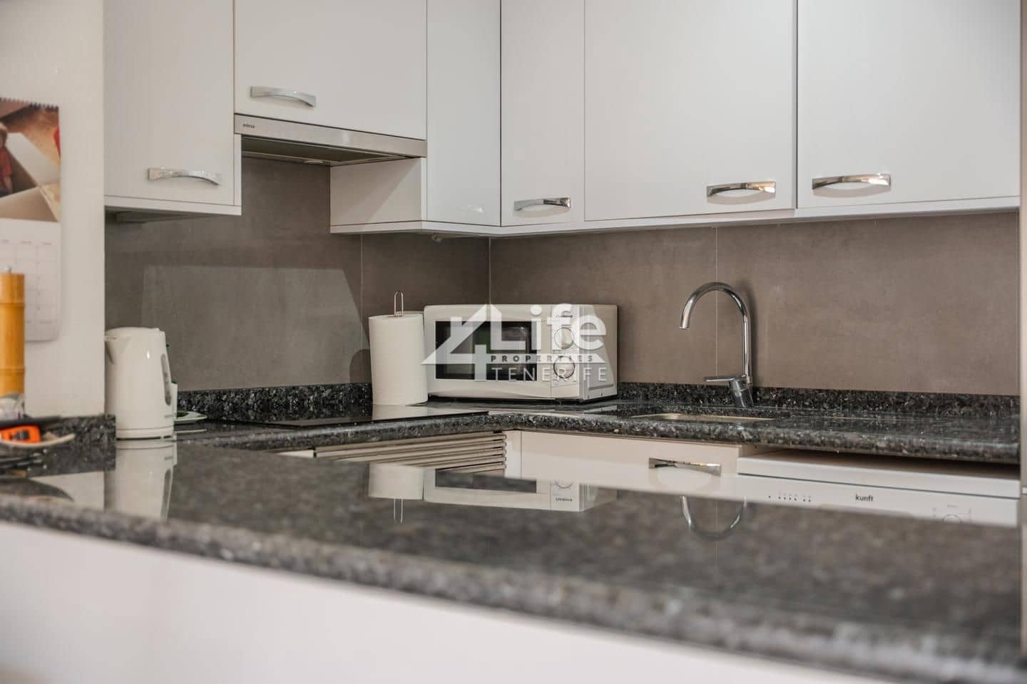 2 bedroom Flat for sale in Roque del Conde with pool garage - € 330,000 (Ref: 9807145)