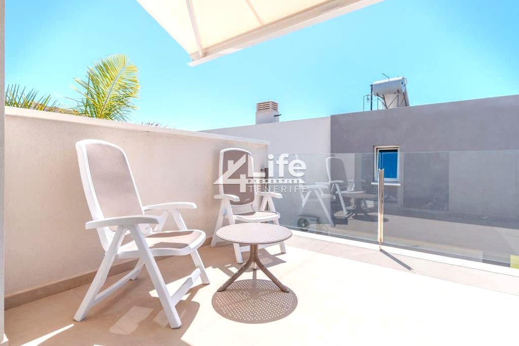 3 bedroom Villa for sale in Playa Paraiso with pool garage - € 1,075,000 (Ref: 9807146)