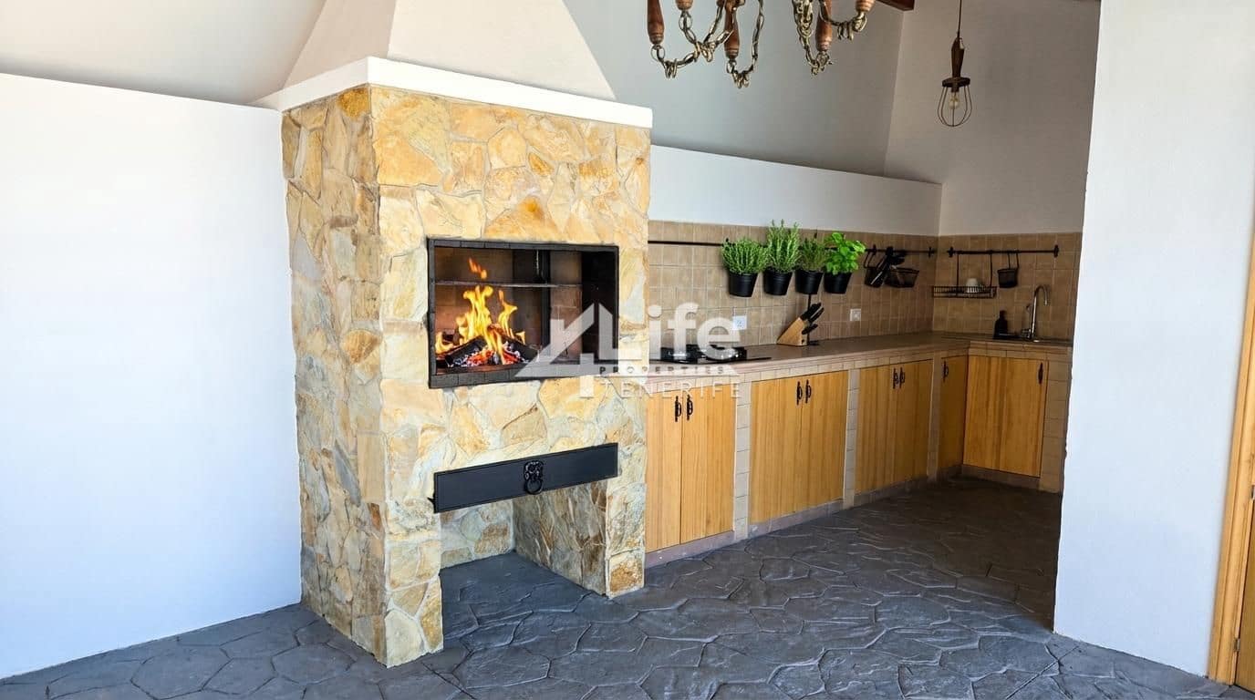 6 soverom Villa til salgs i Candelaria med svømmebasseng - € 3 500 000 (Ref: 9810890)