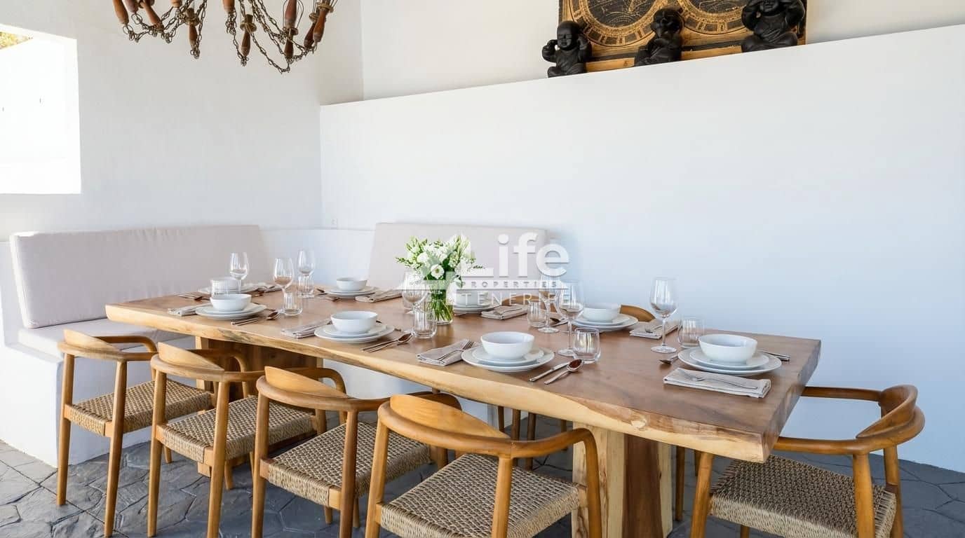 6 soverom Villa til salgs i Candelaria med svømmebasseng - € 3 500 000 (Ref: 9810890)